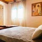Spiti Ute * Makrádes