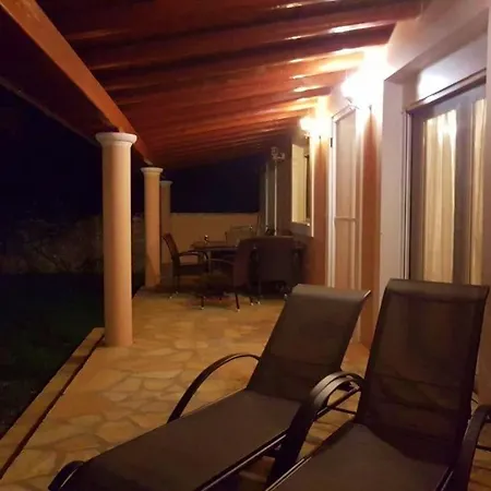 Spiti Ute וילה Makrádes