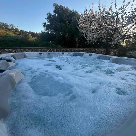 Villa Spiti Ute Makrádes