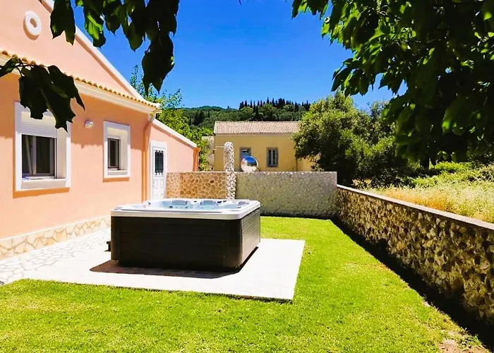 Spiti Ute Vila Makrádes